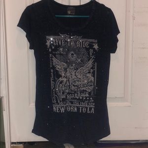 Vocal t-shirt with stones